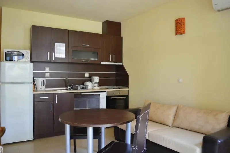 Garden Beach Luxurios Apartment A9 Σωζόπολη