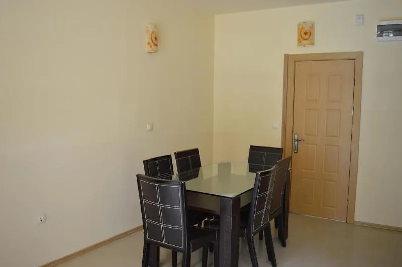 Garden Beach Luxurios Apartment A9 Σωζόπολη